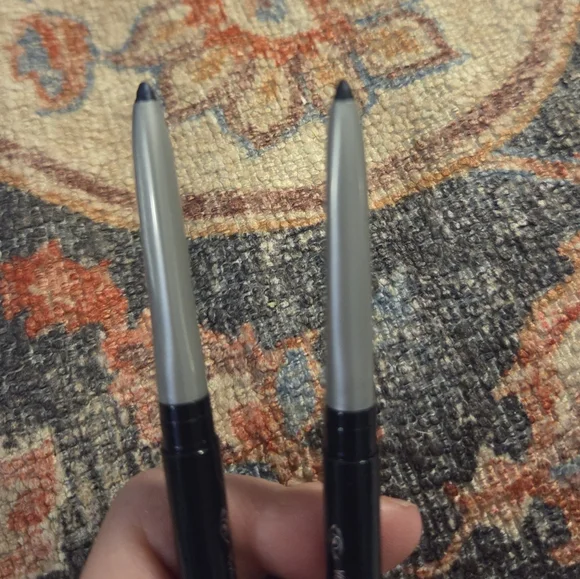 Clinique Quick Liner Eyeliner in Color 01 Intense Black Brand New Never Used - Picture 3 of 3